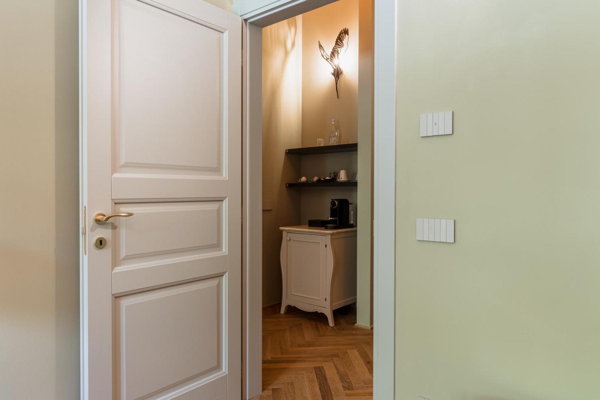 Pavillon Suite & Apartments Peschiera del Garda Extérieur photo