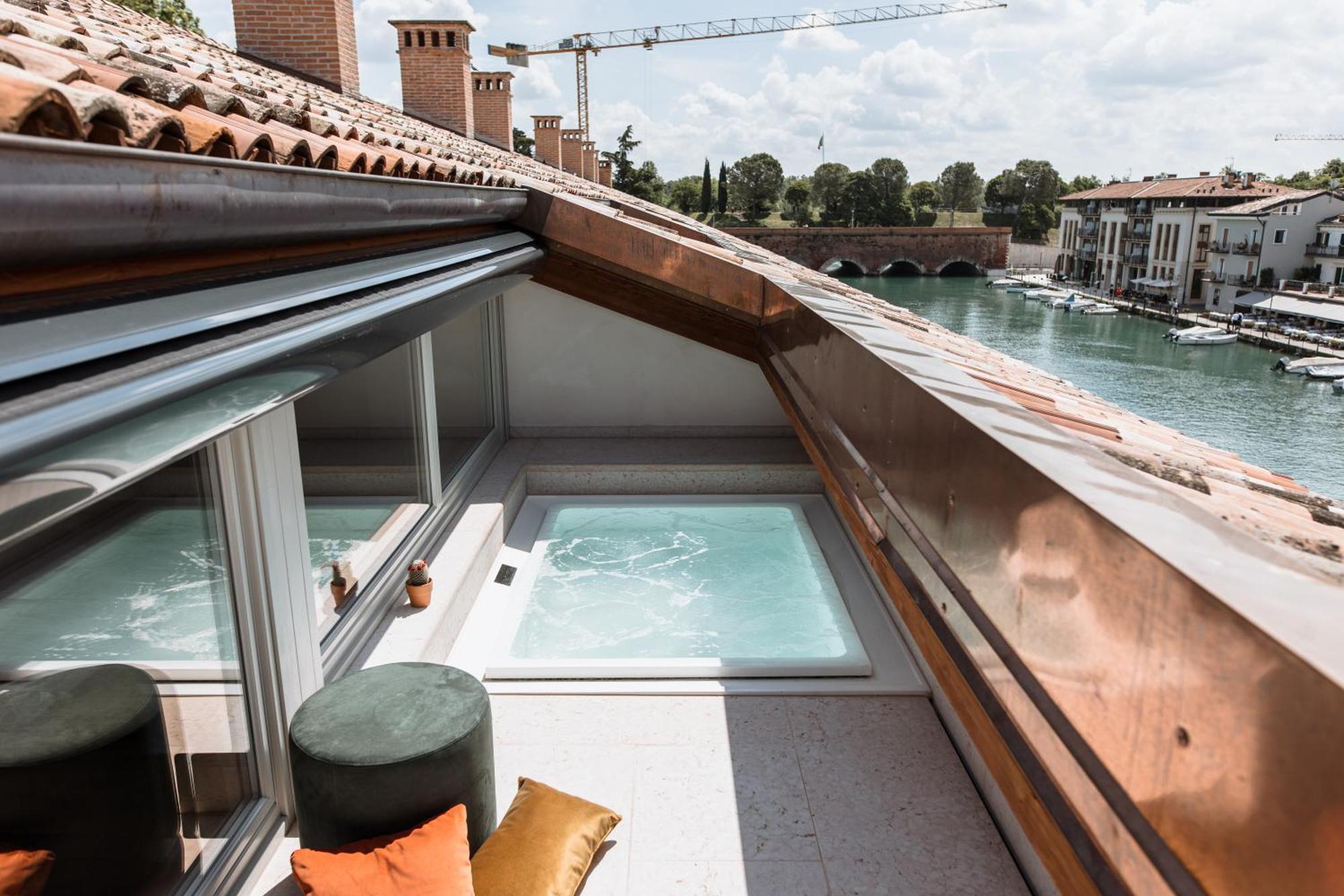 Pavillon Suite & Apartments Peschiera del Garda Extérieur photo